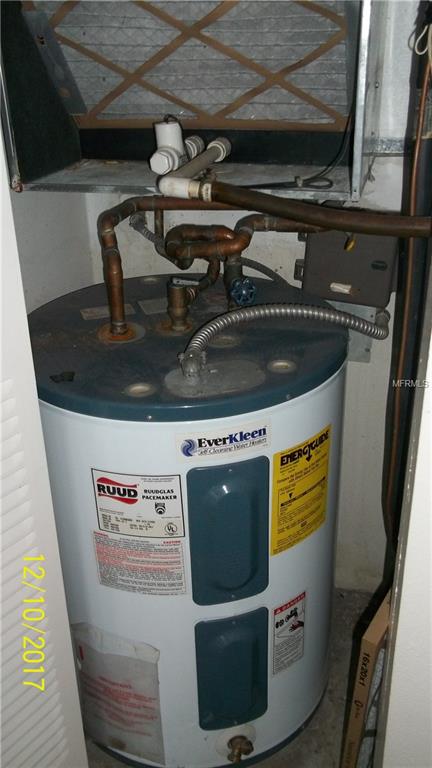 3982 37TH STREET S, ST PETERSBURG, Florida 33711, 2 Bedrooms Bedrooms, 6 Rooms Rooms,2 BathroomsBathrooms,Residential,For sale,37TH,U7845629