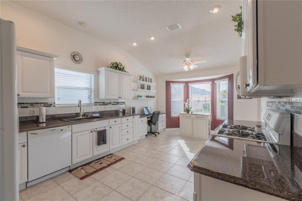 1172 BRUNSON WAY, THE VILLAGES, Florida 32162, 3 Bedrooms Bedrooms, 7 Rooms Rooms,2 BathroomsBathrooms,Residential,For sale,BRUNSON WAY,G4852564