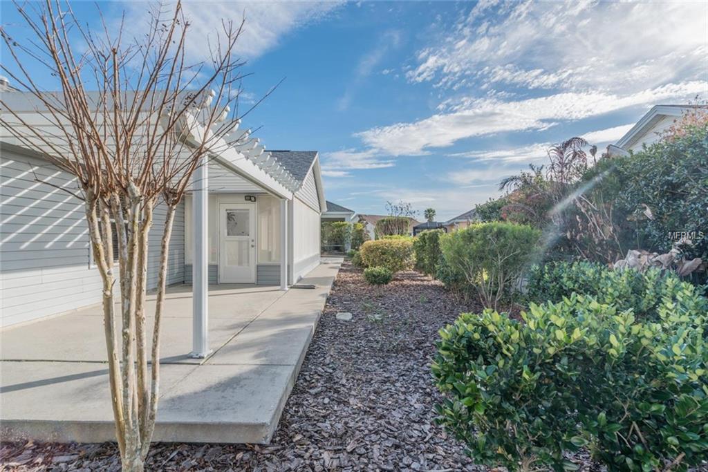 1172 BRUNSON WAY, THE VILLAGES, Florida 32162, 3 Bedrooms Bedrooms, 7 Rooms Rooms,2 BathroomsBathrooms,Residential,For sale,BRUNSON WAY,G4852564