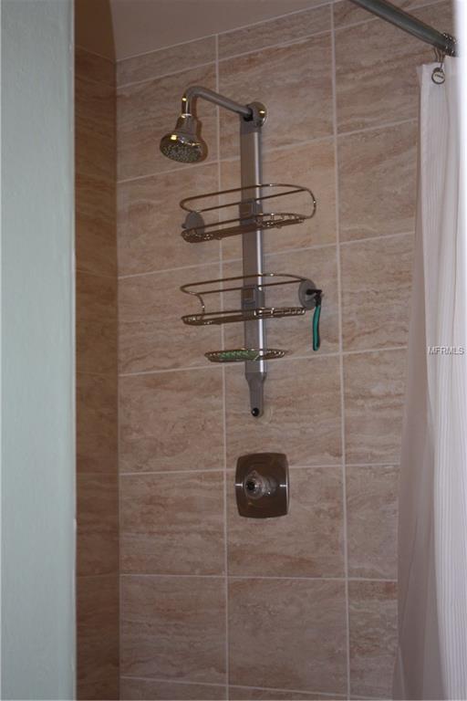 707 VIVIENDA WEST BOULEVARD, VENICE, Florida 34293, 2 Bedrooms Bedrooms, 8 Rooms Rooms,2 BathroomsBathrooms,Residential,For sale,VIVIENDA WEST,N5916366