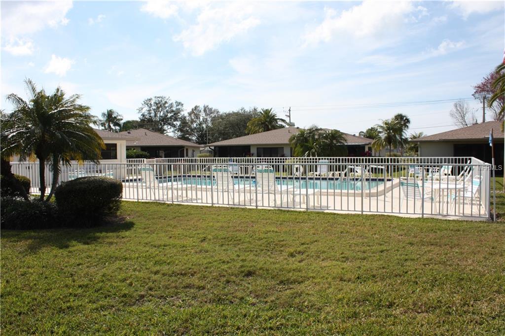 707 VIVIENDA WEST BOULEVARD, VENICE, Florida 34293, 2 Bedrooms Bedrooms, 8 Rooms Rooms,2 BathroomsBathrooms,Residential,For sale,VIVIENDA WEST,N5916366