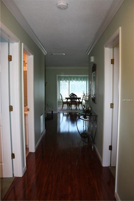 707 VIVIENDA WEST BOULEVARD, VENICE, Florida 34293, 2 Bedrooms Bedrooms, 8 Rooms Rooms,2 BathroomsBathrooms,Residential,For sale,VIVIENDA WEST,N5916366