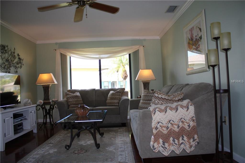 707 VIVIENDA WEST BOULEVARD, VENICE, Florida 34293, 2 Bedrooms Bedrooms, 8 Rooms Rooms,2 BathroomsBathrooms,Residential,For sale,VIVIENDA WEST,N5916366