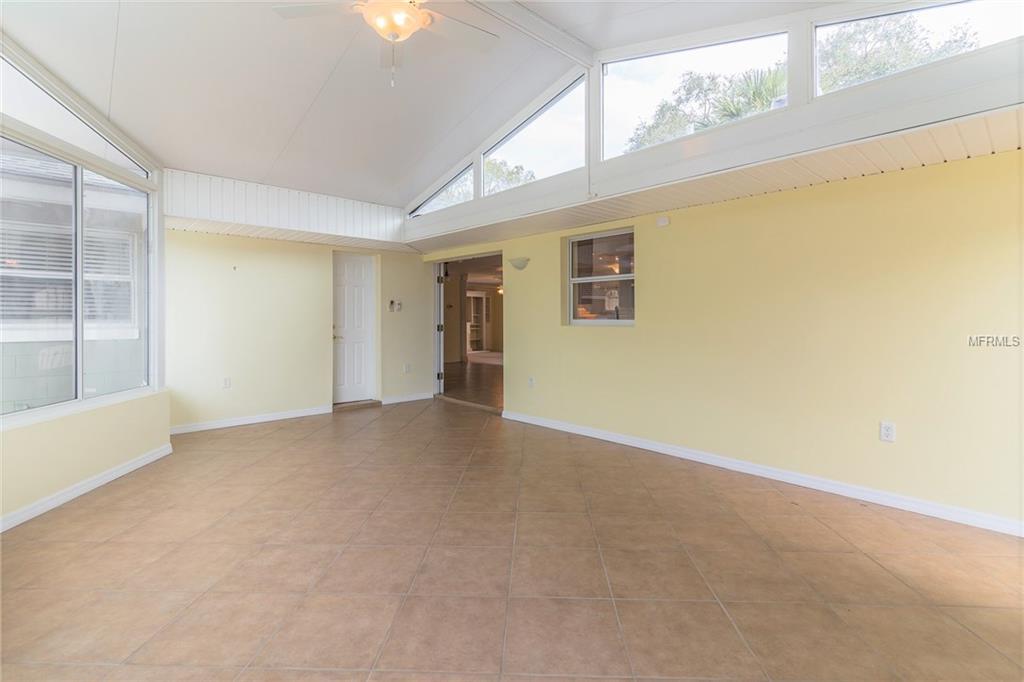 2089 POINCIANA ROAD, WINTER PARK, Florida 32792, 3 Bedrooms Bedrooms, 8 Rooms Rooms,2 BathroomsBathrooms,Residential,For sale,POINCIANA,O5561577
