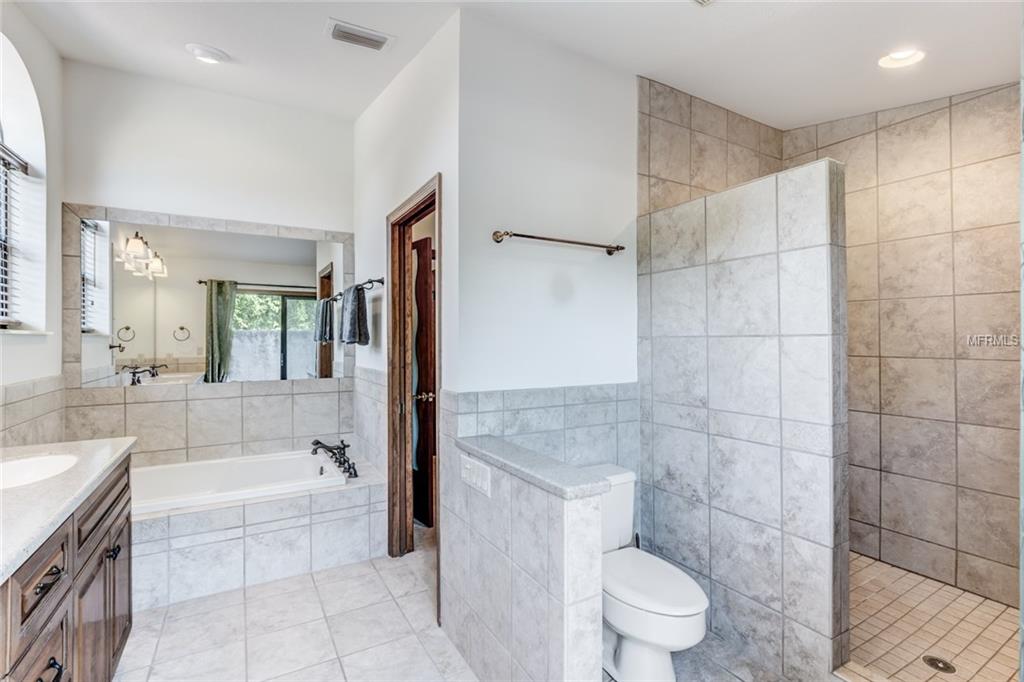 7639 FROG LOG LANE, LEESBURG, Florida 34748, 3 Bedrooms Bedrooms, 8 Rooms Rooms,3 BathroomsBathrooms,Residential,For sale,FROG LOG,G4842364