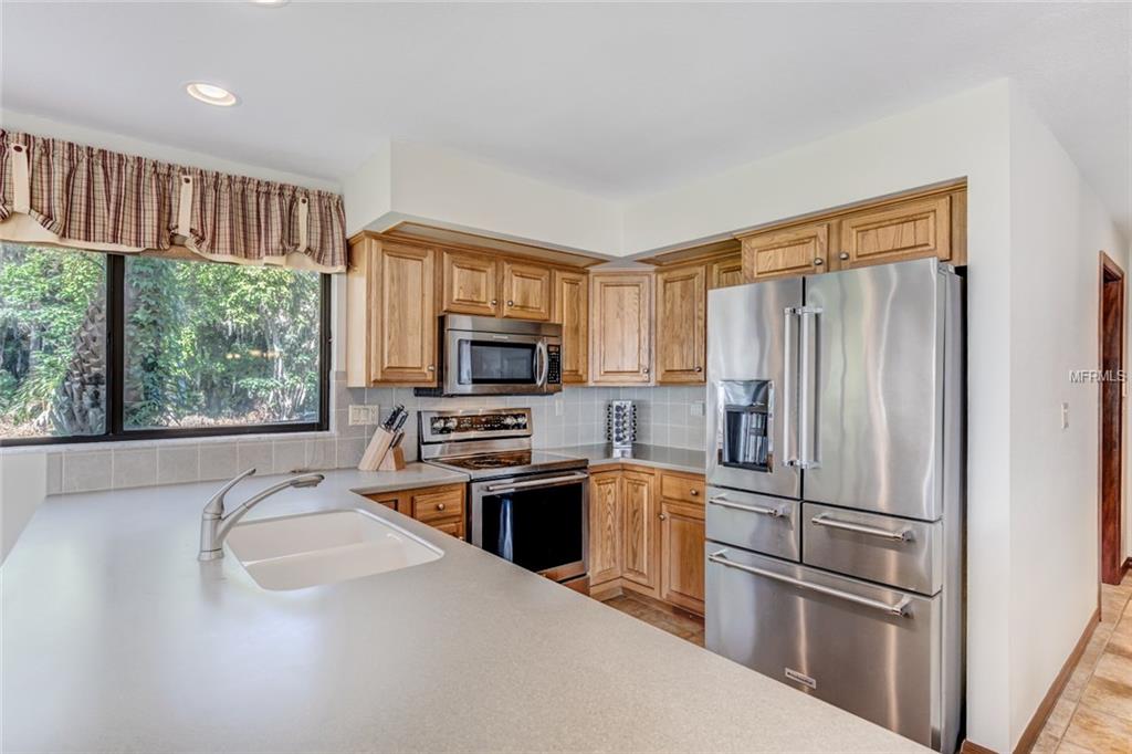 7639 FROG LOG LANE, LEESBURG, Florida 34748, 3 Bedrooms Bedrooms, 8 Rooms Rooms,3 BathroomsBathrooms,Residential,For sale,FROG LOG,G4842364