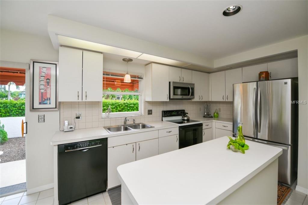 4326 MURFIELD DRIVE E, BRADENTON, Florida 34203, 2 Bedrooms Bedrooms, 6 Rooms Rooms,2 BathroomsBathrooms,Residential,For sale,MURFIELD,A4198497