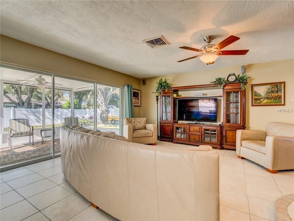 741 BARBARA STREET, PALM HARBOR, Florida 34684, 3 Bedrooms Bedrooms, 3 Rooms Rooms,2 BathroomsBathrooms,Residential,For sale,BARBARA,U7841371