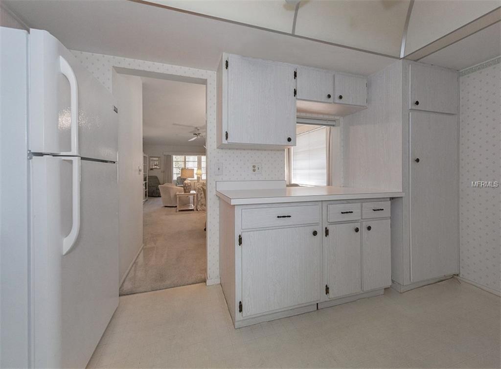 307 YAWL WAY, NOKOMIS, Florida 34275, 2 Bedrooms Bedrooms, 6 Rooms Rooms,2 BathroomsBathrooms,Residential,For sale,YAWL,N5915610