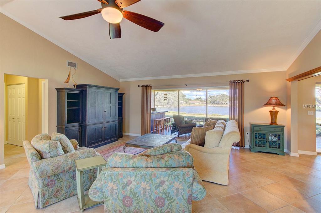 3292 MEADOW RUN CIRCLE, VENICE, Florida 34293, 3 Bedrooms Bedrooms, 6 Rooms Rooms,2 BathroomsBathrooms,Residential,For sale,MEADOW RUN,A4206543