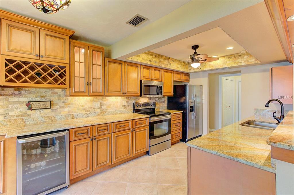 3292 MEADOW RUN CIRCLE, VENICE, Florida 34293, 3 Bedrooms Bedrooms, 6 Rooms Rooms,2 BathroomsBathrooms,Residential,For sale,MEADOW RUN,A4206543