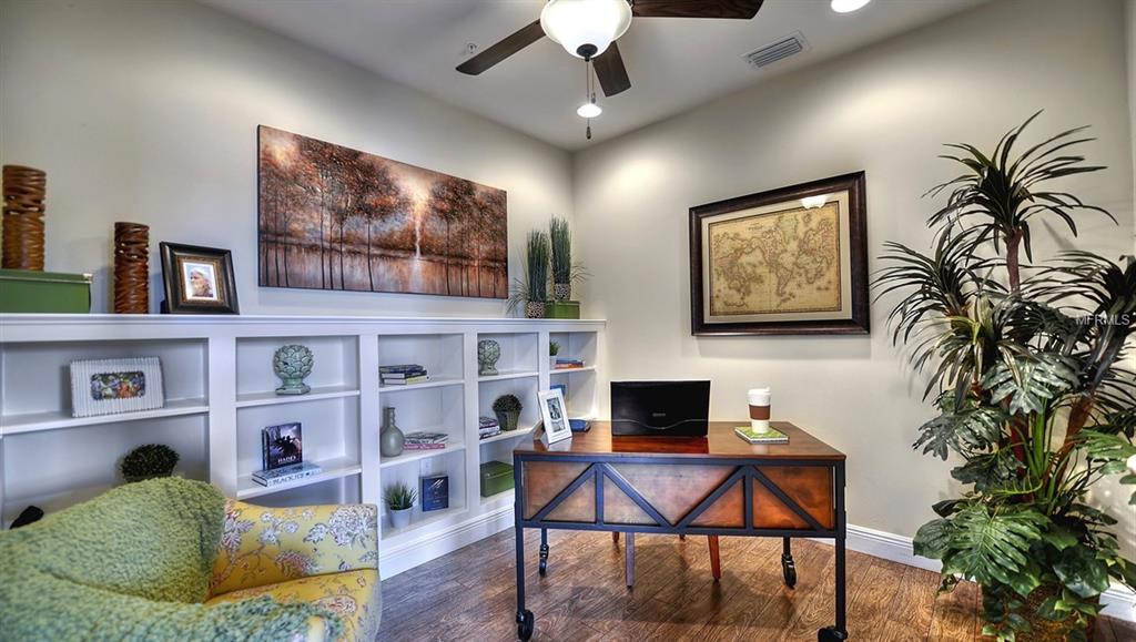 8383 ENCLAVE WAY, SARASOTA, Florida 34243, 2 Bedrooms Bedrooms, 7 Rooms Rooms,2 BathroomsBathrooms,Residential,For sale,ENCLAVE,T2925996