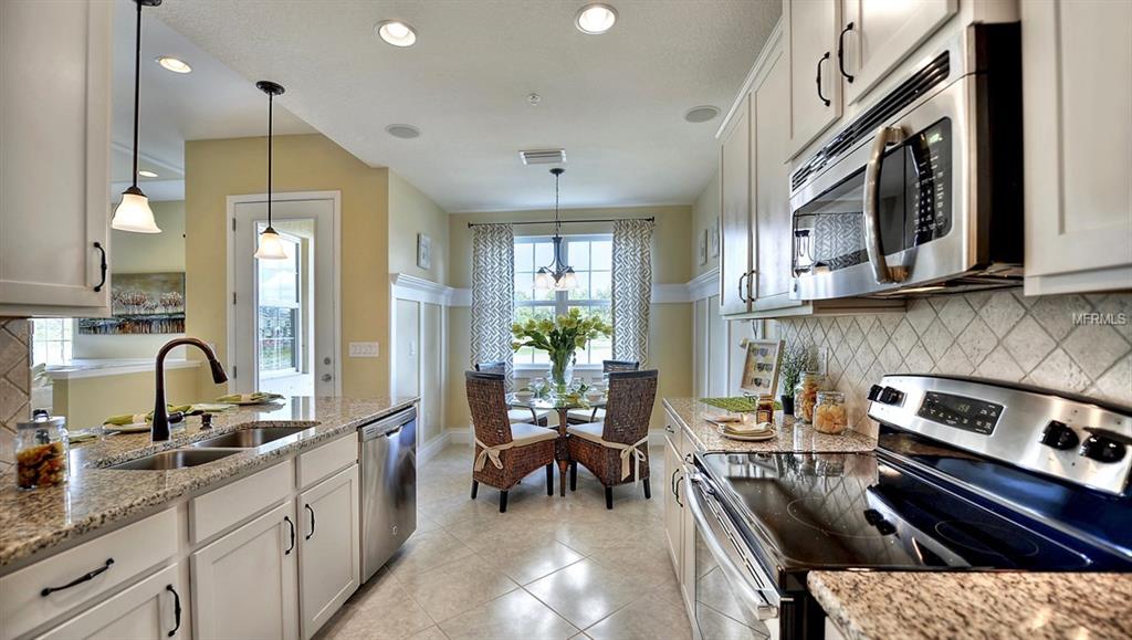 8383 ENCLAVE WAY, SARASOTA, Florida 34243, 2 Bedrooms Bedrooms, 7 Rooms Rooms,2 BathroomsBathrooms,Residential,For sale,ENCLAVE,T2925996