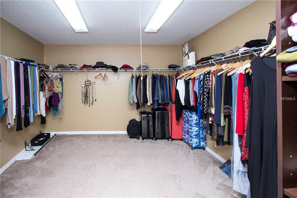 13601 BOTANY BAY COURT, RIVERVIEW, Florida 33569, 4 Bedrooms Bedrooms, 13 Rooms Rooms,2 BathroomsBathrooms,Residential,For sale,BOTANY BAY,T2927752