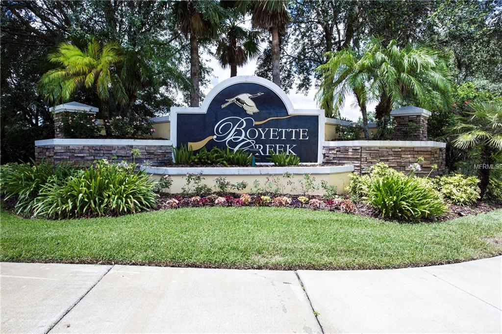 13601 BOTANY BAY COURT, RIVERVIEW, Florida 33569, 4 Bedrooms Bedrooms, 13 Rooms Rooms,2 BathroomsBathrooms,Residential,For sale,BOTANY BAY,T2927752