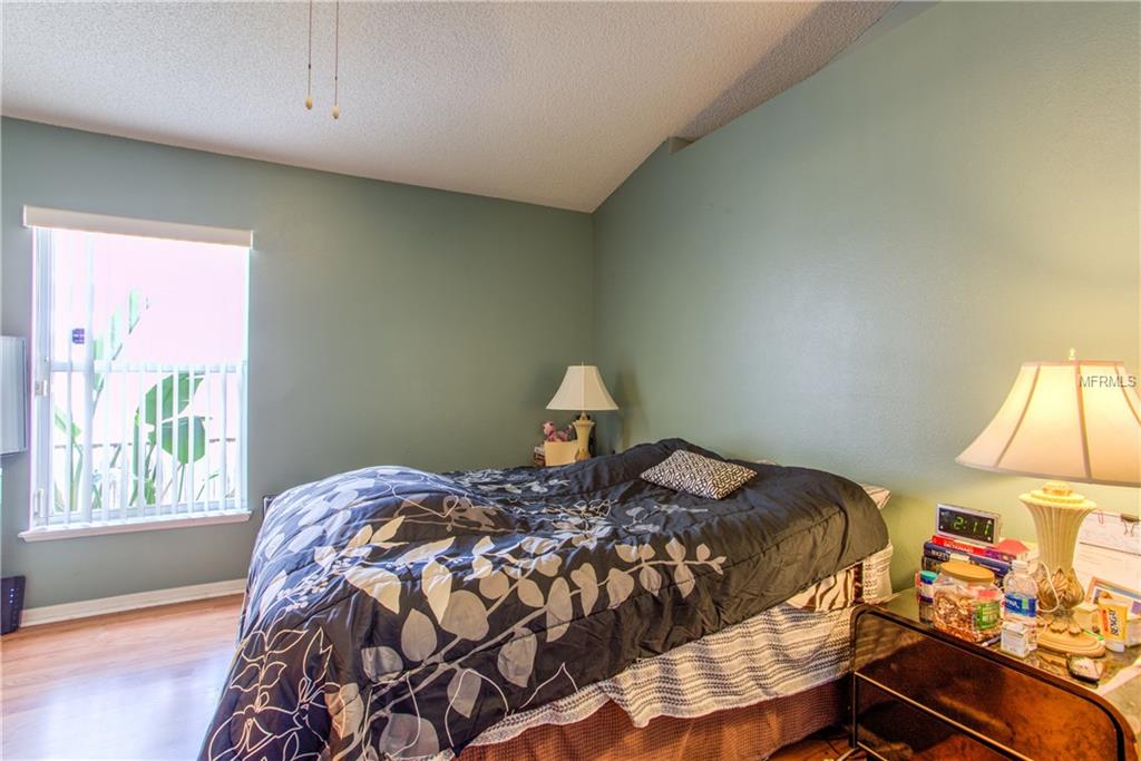 104 KAWILLA COURT, ORLANDO, Florida 32825, 3 Bedrooms Bedrooms, 6 Rooms Rooms,2 BathroomsBathrooms,Residential,For sale,KAWILLA,O5561930