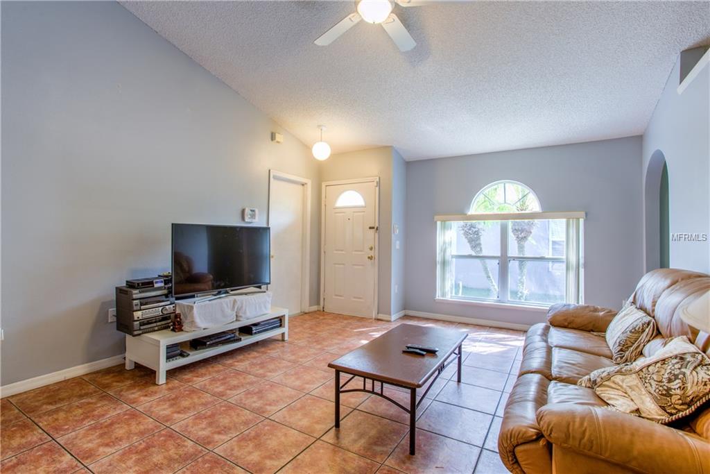 104 KAWILLA COURT, ORLANDO, Florida 32825, 3 Bedrooms Bedrooms, 6 Rooms Rooms,2 BathroomsBathrooms,Residential,For sale,KAWILLA,O5561930