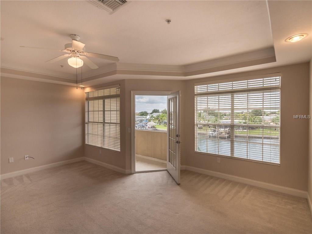 6434 SUNSET BAY CIRCLE, APOLLO BEACH, Florida 33572, 4 Bedrooms Bedrooms, 5 Rooms Rooms,3 BathroomsBathrooms,Residential,For sale,SUNSET BAY,T2897209