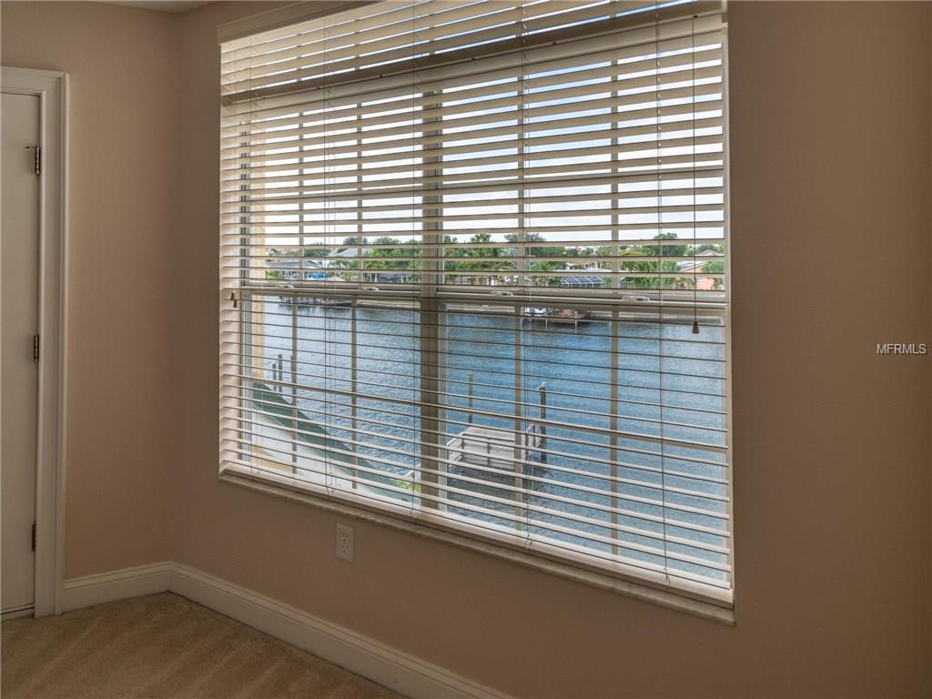 6434 SUNSET BAY CIRCLE, APOLLO BEACH, Florida 33572, 4 Bedrooms Bedrooms, 5 Rooms Rooms,3 BathroomsBathrooms,Residential,For sale,SUNSET BAY,T2897209