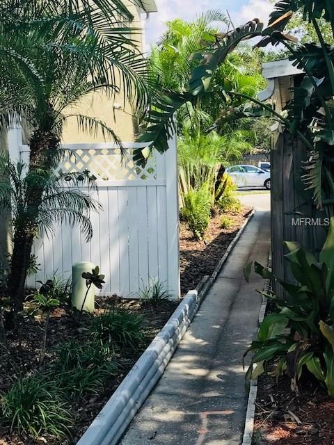 717 N HIMES AVENUE, TAMPA, Florida 33609, 3 Bedrooms Bedrooms, 3 Rooms Rooms,2 BathroomsBathrooms,Residential,For sale,HIMES,O5536277