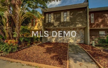 717 N HIMES AVENUE, TAMPA, Florida 33609, 3 Bedrooms Bedrooms, 3 Rooms Rooms,2 BathroomsBathrooms,Residential,For sale,HIMES,O5536277