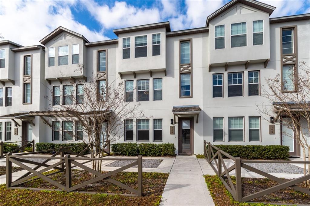 740 N FERNCREEK AVENUE, ORLANDO, Florida 32803, 3 Bedrooms Bedrooms, 5 Rooms Rooms,2 BathroomsBathrooms,Residential,For sale,FERNCREEK,O5540869