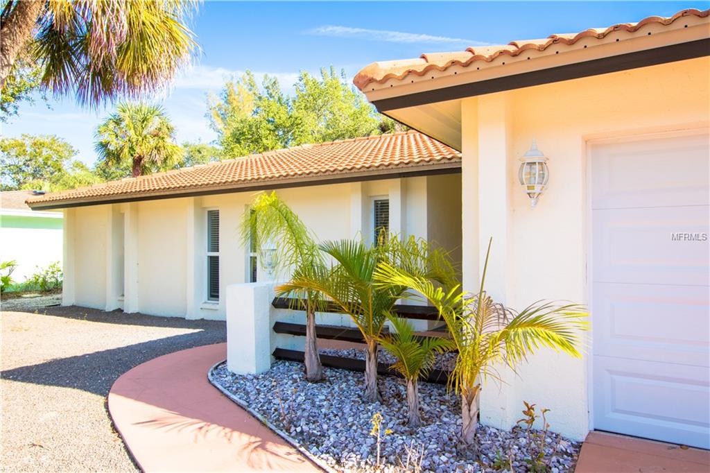 743 BIRDSONG LANE, SARASOTA, Florida 34242, 3 Bedrooms Bedrooms, 6 Rooms Rooms,2 BathroomsBathrooms,Residential,For sale,BIRDSONG,A4200365