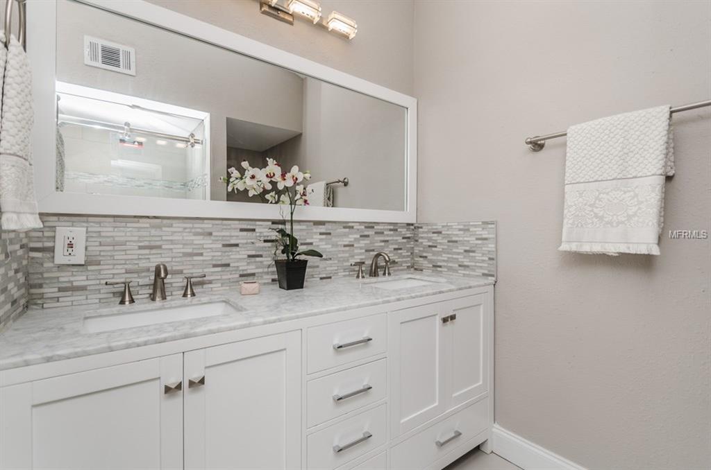 18812 CARR DRIVE, LUTZ, Florida 33559, 5 Bedrooms Bedrooms, 9 Rooms Rooms,4 BathroomsBathrooms,Residential,For sale,CARR,T2914264