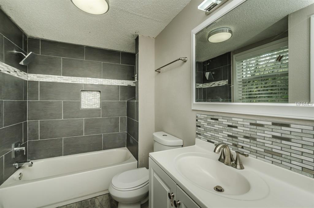 18812 CARR DRIVE, LUTZ, Florida 33559, 5 Bedrooms Bedrooms, 9 Rooms Rooms,4 BathroomsBathrooms,Residential,For sale,CARR,T2914264