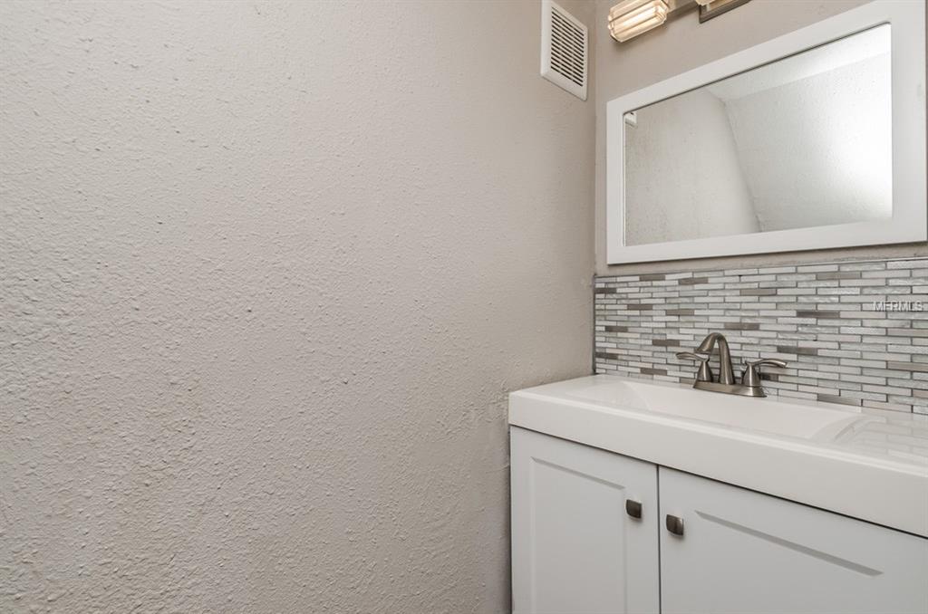 18812 CARR DRIVE, LUTZ, Florida 33559, 5 Bedrooms Bedrooms, 9 Rooms Rooms,4 BathroomsBathrooms,Residential,For sale,CARR,T2914264