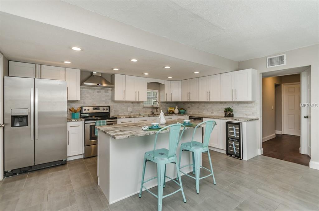 18812 CARR DRIVE, LUTZ, Florida 33559, 5 Bedrooms Bedrooms, 9 Rooms Rooms,4 BathroomsBathrooms,Residential,For sale,CARR,T2914264