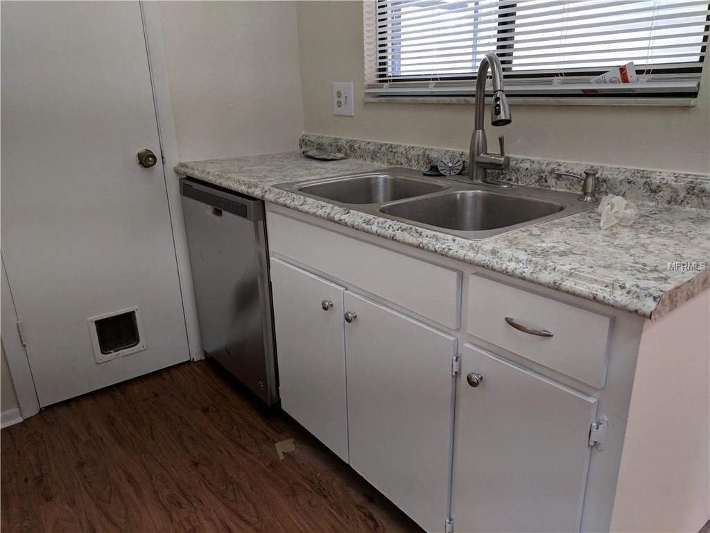 12682 CASTLE HILL DRIVE, TAMPA, Florida 33624, 2 Bedrooms Bedrooms, 4 Rooms Rooms,1 BathroomBathrooms,Residential,For sale,CASTLE HILL,T2916260