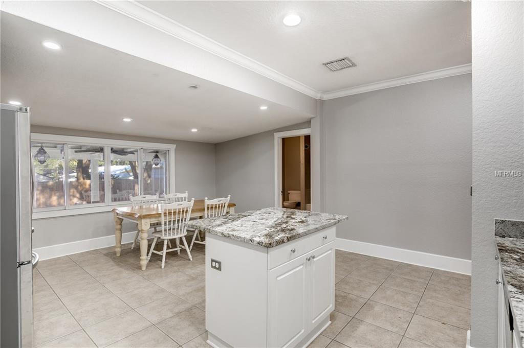 912 E BROAD STREET, TAMPA, Florida 33604, 3 Bedrooms Bedrooms, 3 Rooms Rooms,2 BathroomsBathrooms,Residential,For sale,BROAD,U7843174