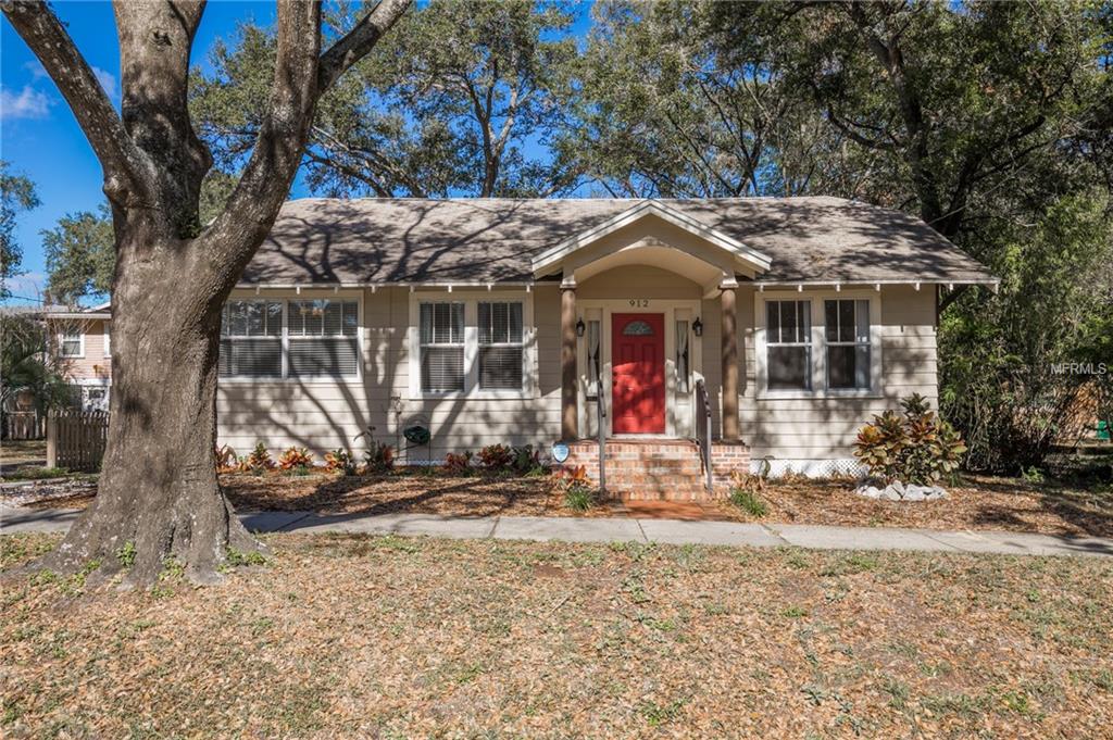 912 E BROAD STREET, TAMPA, Florida 33604, 3 Bedrooms Bedrooms, 3 Rooms Rooms,2 BathroomsBathrooms,Residential,For sale,BROAD,U7843174