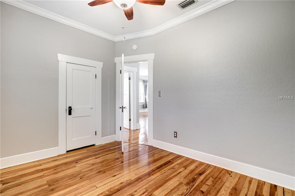 912 E BROAD STREET, TAMPA, Florida 33604, 3 Bedrooms Bedrooms, 3 Rooms Rooms,2 BathroomsBathrooms,Residential,For sale,BROAD,U7843174