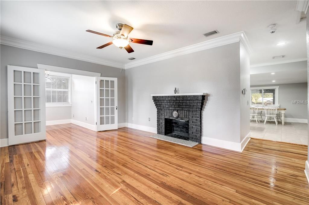 912 E BROAD STREET, TAMPA, Florida 33604, 3 Bedrooms Bedrooms, 3 Rooms Rooms,2 BathroomsBathrooms,Residential,For sale,BROAD,U7843174