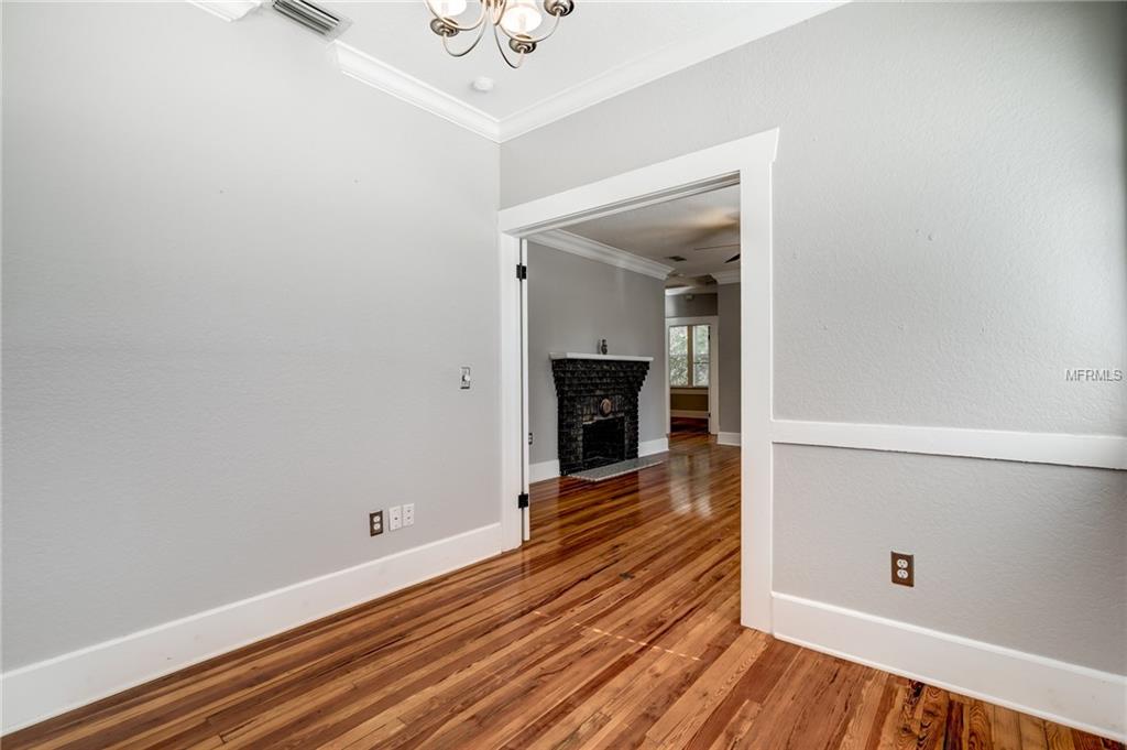 912 E BROAD STREET, TAMPA, Florida 33604, 3 Bedrooms Bedrooms, 3 Rooms Rooms,2 BathroomsBathrooms,Residential,For sale,BROAD,U7843174