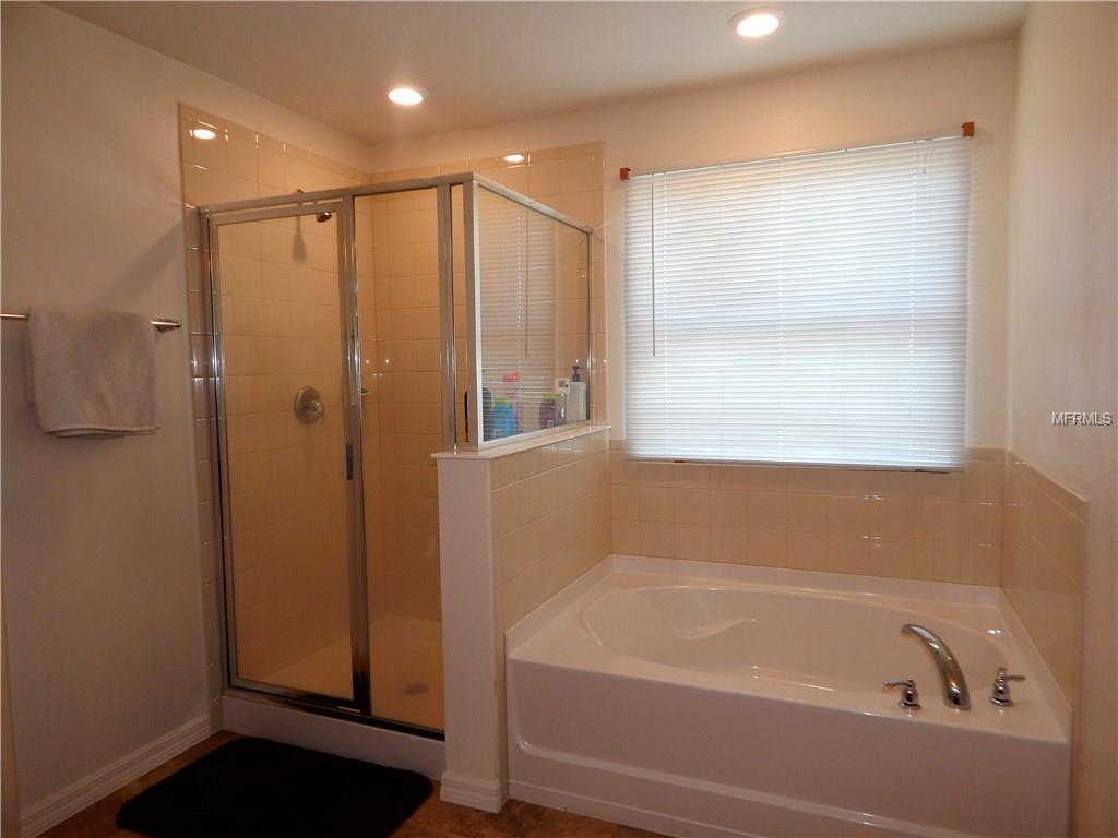 11513 SOUTHERN CREEK DRIVE, GIBSONTON, Florida 33534, 4 Bedrooms Bedrooms, 6 Rooms Rooms,2 BathroomsBathrooms,Residential,For sale,SOUTHERN CREEK,T2922710