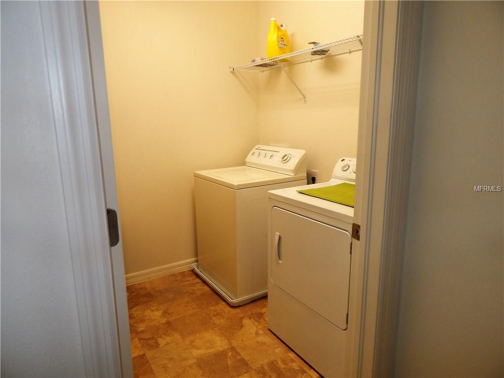 11513 SOUTHERN CREEK DRIVE, GIBSONTON, Florida 33534, 4 Bedrooms Bedrooms, 6 Rooms Rooms,2 BathroomsBathrooms,Residential,For sale,SOUTHERN CREEK,T2922710