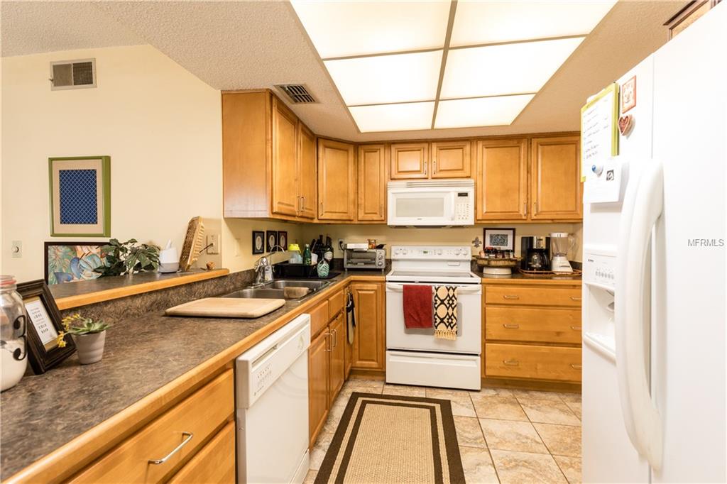 8325 17TH STREET N, ST PETERSBURG, Florida 33702, 2 Bedrooms Bedrooms, 6 Rooms Rooms,2 BathroomsBathrooms,Residential,For sale,17TH,U7847453