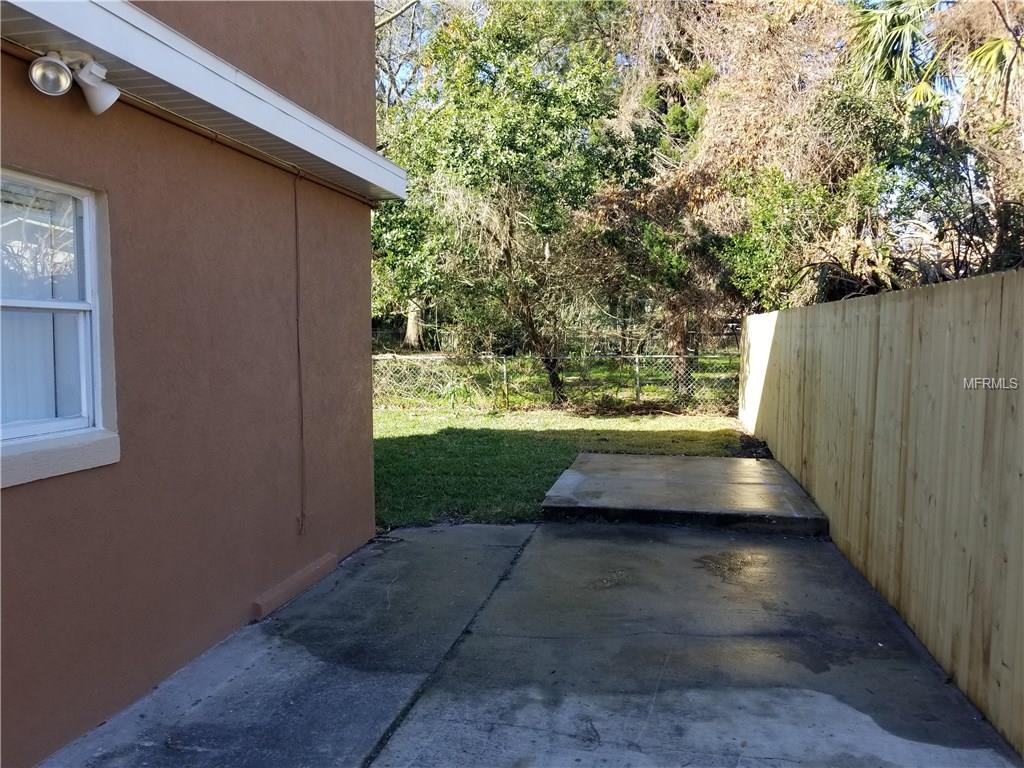 102 KENDRA AVENUE, DELAND, Florida 32724, 3 Bedrooms Bedrooms, 7 Rooms Rooms,2 BathroomsBathrooms,Residential,For sale,KENDRA,O5561932