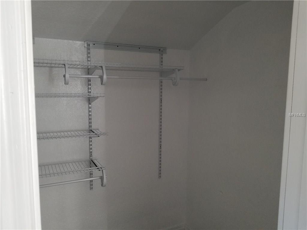 102 KENDRA AVENUE, DELAND, Florida 32724, 3 Bedrooms Bedrooms, 7 Rooms Rooms,2 BathroomsBathrooms,Residential,For sale,KENDRA,O5561932