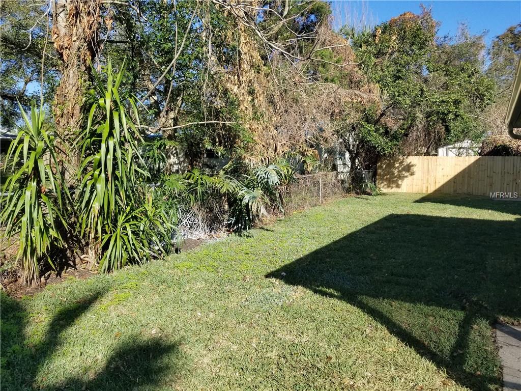 102 KENDRA AVENUE, DELAND, Florida 32724, 3 Bedrooms Bedrooms, 7 Rooms Rooms,2 BathroomsBathrooms,Residential,For sale,KENDRA,O5561932