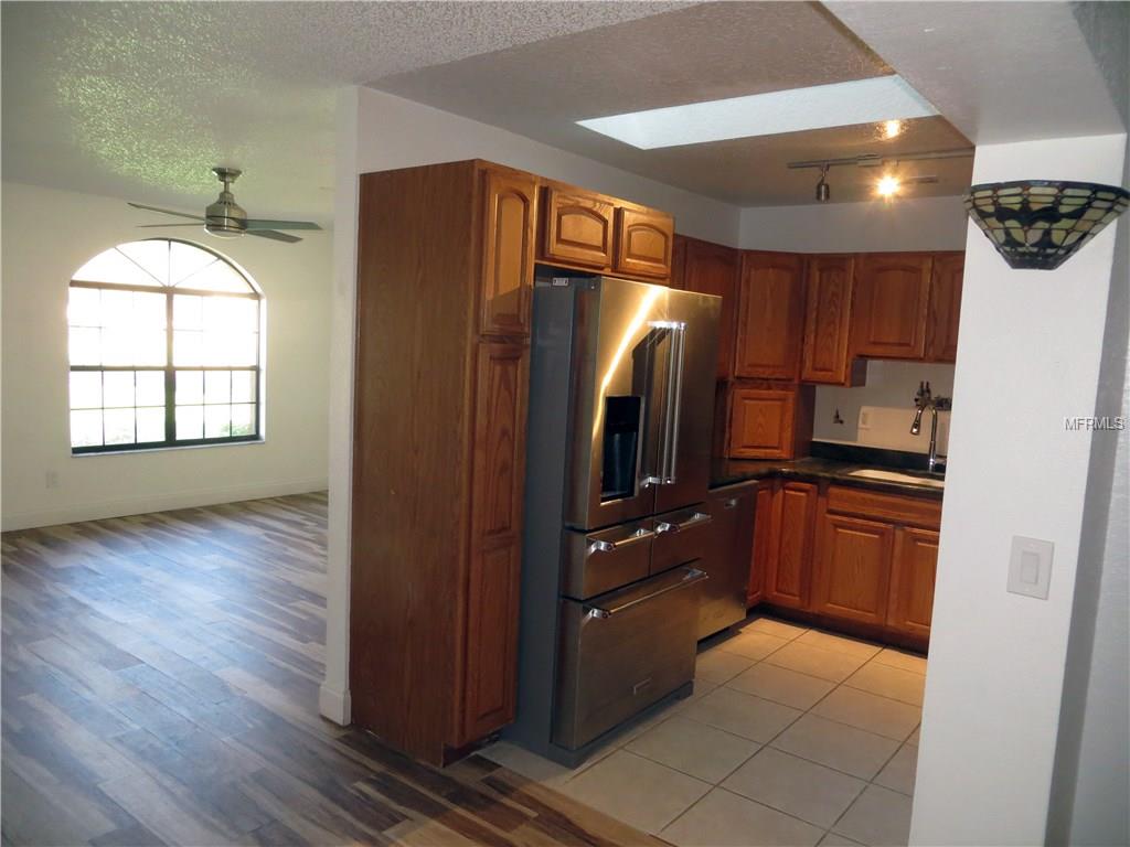 102 KENDRA AVENUE, DELAND, Florida 32724, 3 Bedrooms Bedrooms, 7 Rooms Rooms,2 BathroomsBathrooms,Residential,For sale,KENDRA,O5561932