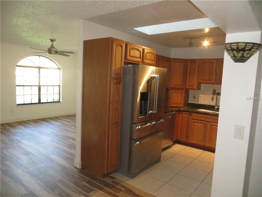 102 KENDRA AVENUE, DELAND, Florida 32724, 3 Bedrooms Bedrooms, 7 Rooms Rooms,2 BathroomsBathrooms,Residential,For sale,KENDRA,O5561932