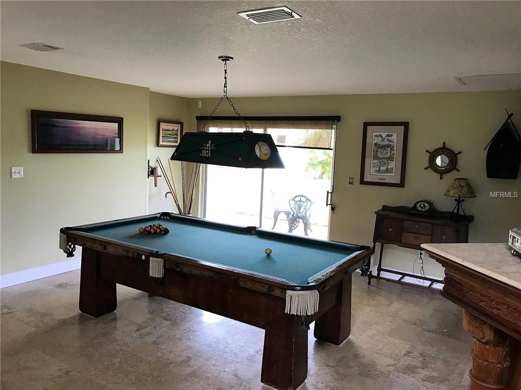 13625 FLORIDA AVENUE, ASTATULA, Florida 34705, 4 Bedrooms Bedrooms, 8 Rooms Rooms,3 BathroomsBathrooms,Residential,For sale,FLORIDA,G4847142