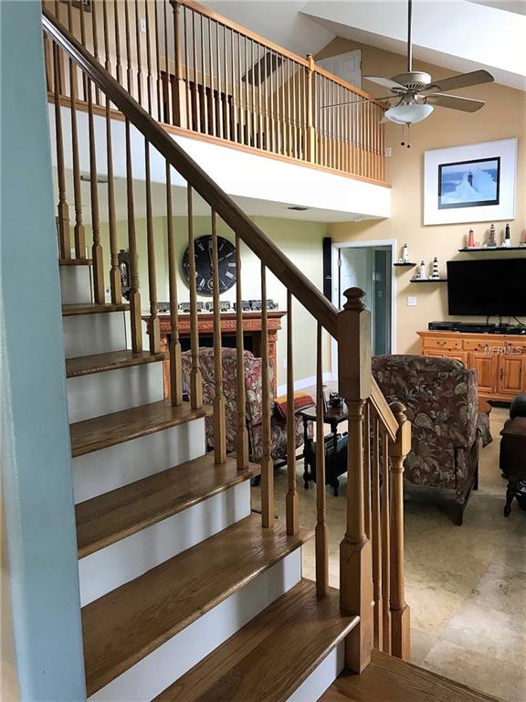 13625 FLORIDA AVENUE, ASTATULA, Florida 34705, 4 Bedrooms Bedrooms, 8 Rooms Rooms,3 BathroomsBathrooms,Residential,For sale,FLORIDA,G4847142