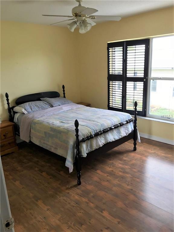 13625 FLORIDA AVENUE, ASTATULA, Florida 34705, 4 Bedrooms Bedrooms, 8 Rooms Rooms,3 BathroomsBathrooms,Residential,For sale,FLORIDA,G4847142