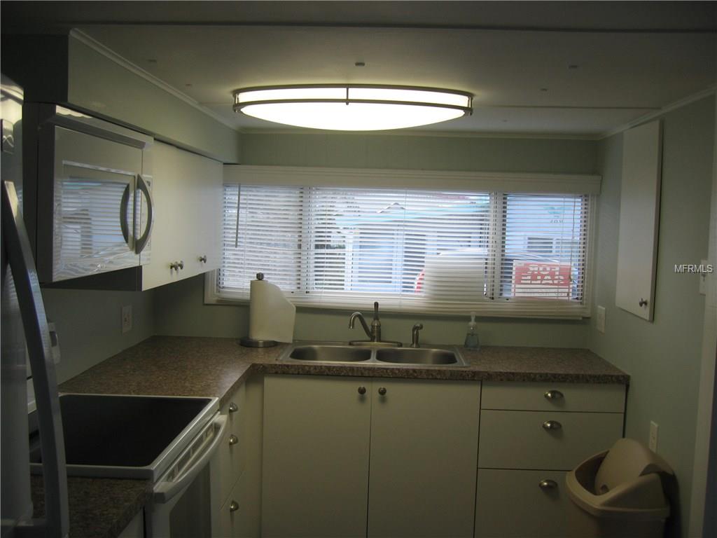 220 BAYO STREET, ENGLEWOOD, Florida 34223, 1 Bedroom Bedrooms, 3 Rooms Rooms,1 BathroomBathrooms,Residential,For sale,BAYO,D5920553