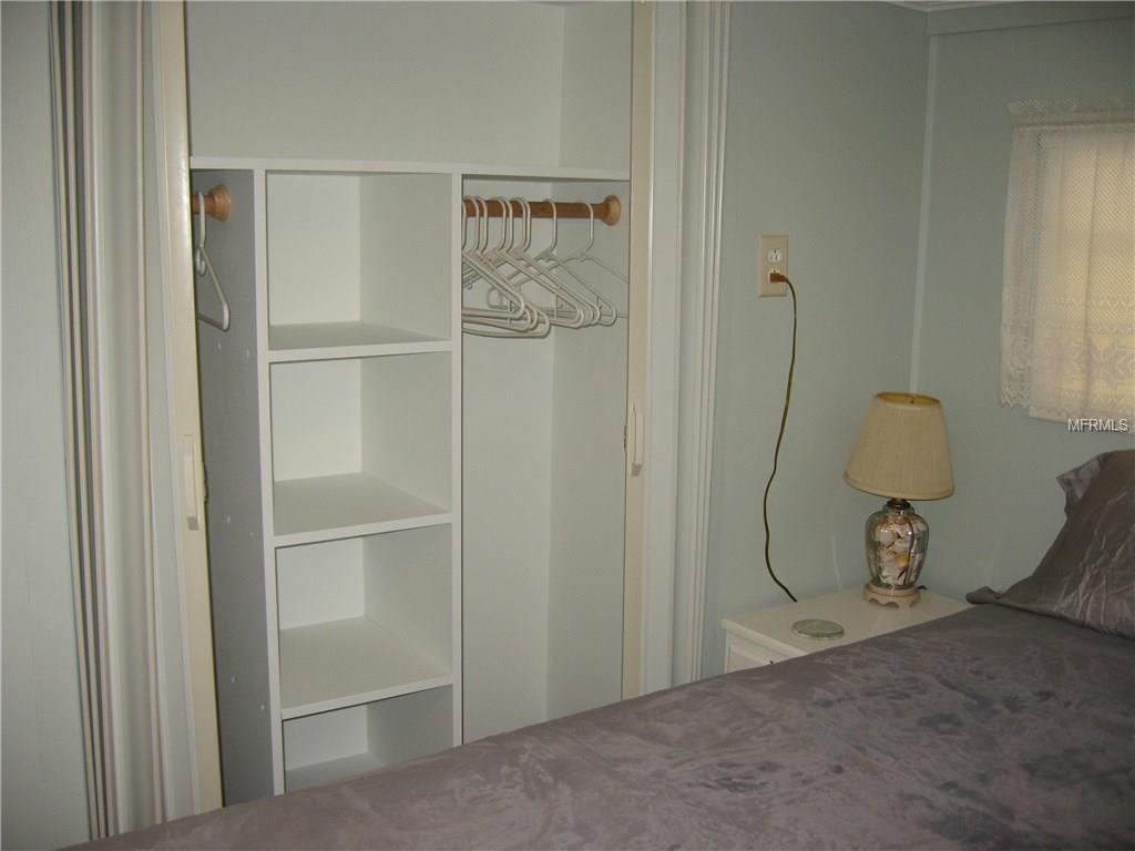 220 BAYO STREET, ENGLEWOOD, Florida 34223, 1 Bedroom Bedrooms, 3 Rooms Rooms,1 BathroomBathrooms,Residential,For sale,BAYO,D5920553